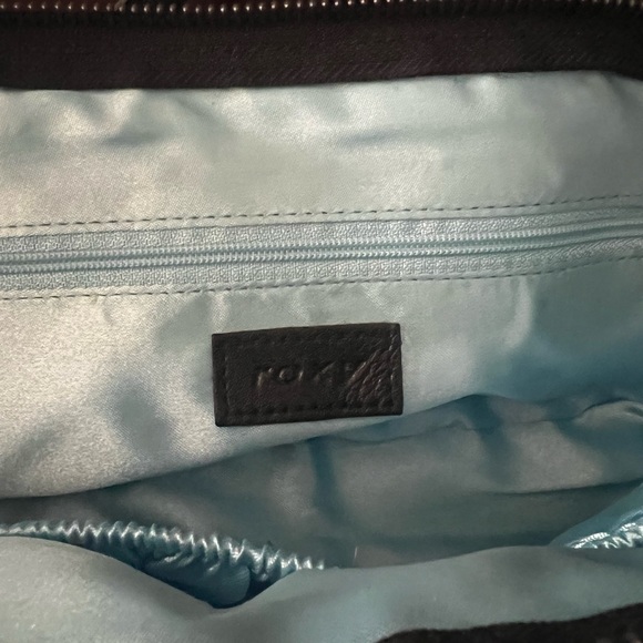 Roxy hand purse practically brand new - Picture 2 of 4
